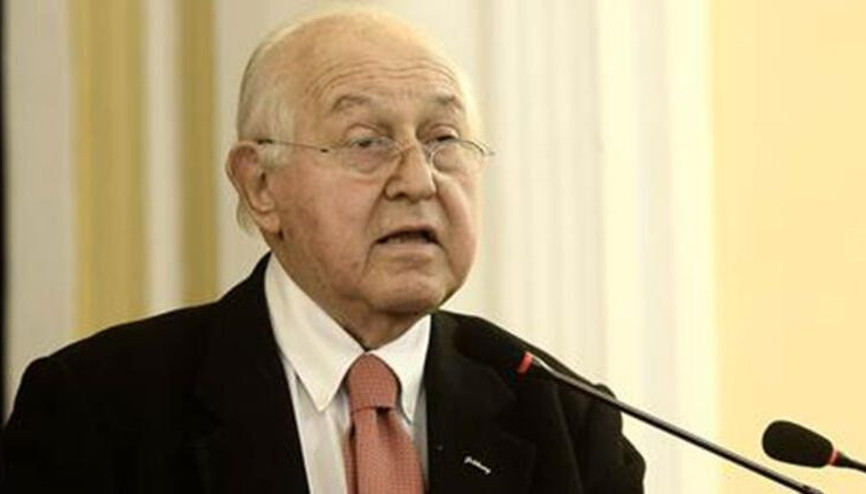 Duygun Yarsuvat kimdir Galatasarayın eski başkanı Duygun Yarsuvatın biyografisi