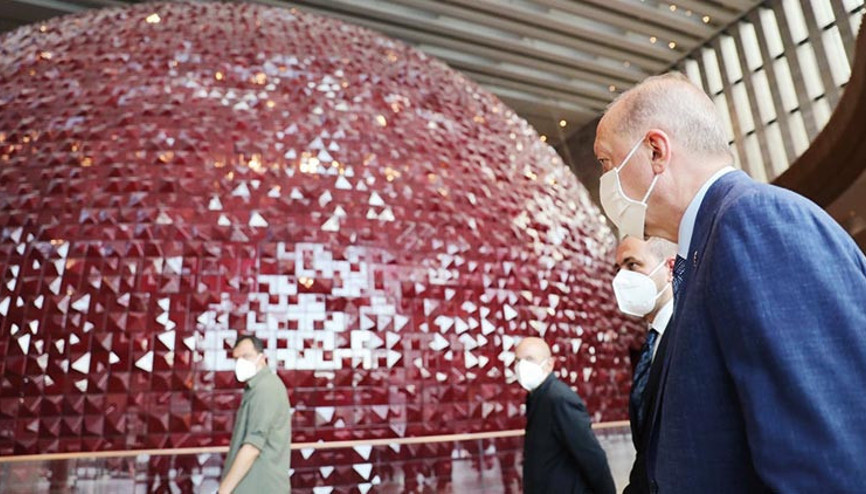 Erdoğan, AKM ve Rami kışlasını ziyaret etti