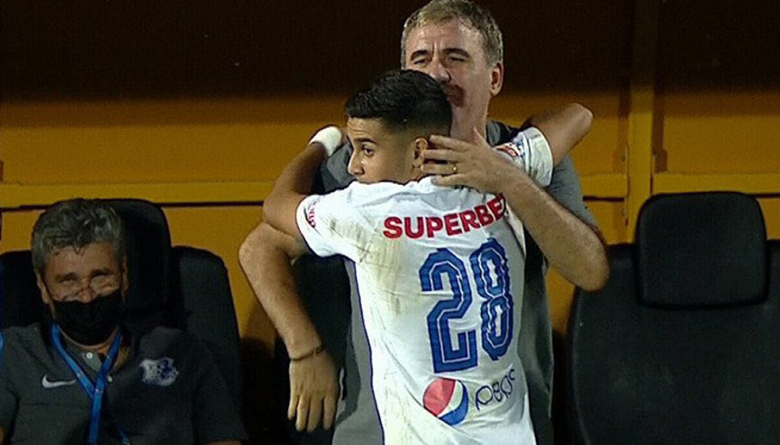 Son Dakika: Haginin yeni prensi Enes Sali tarihe geçti Henüz 15 yaşında...