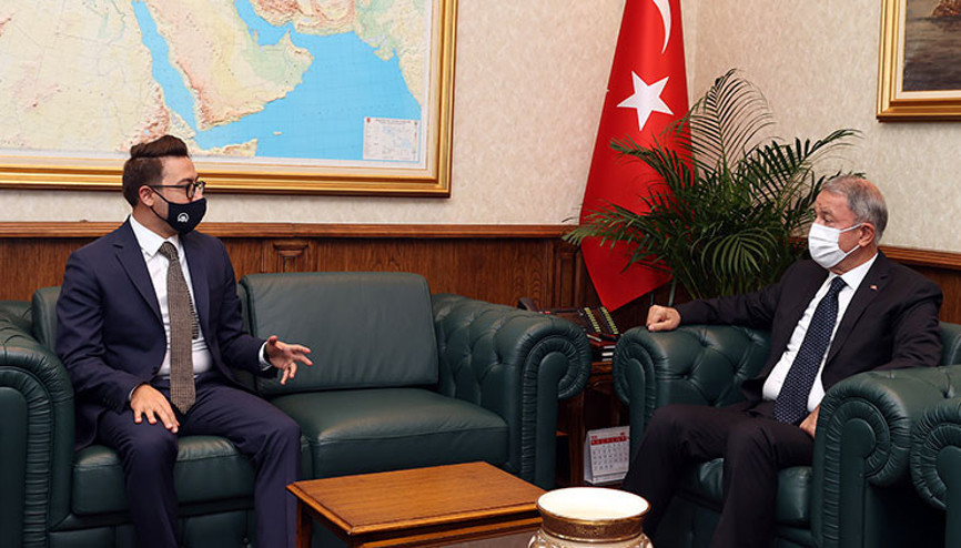 Bakan Akar, AA Genel Müdürü Karagözü kabul etti