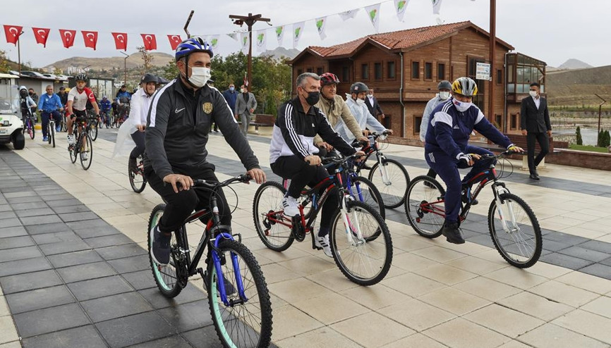 Mamak’ta pedalladılar