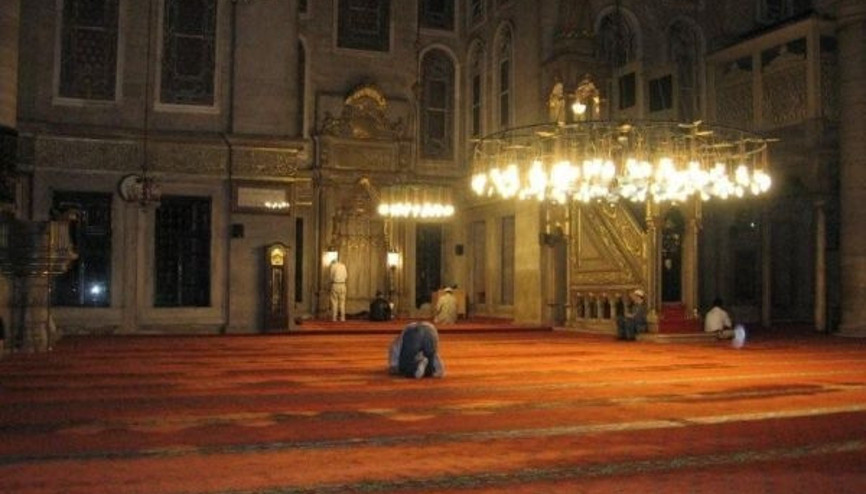 Kerahat vakti nedir Hangi vakitlerde namaz kılınmaz Kerahat vakti nedir Hangi vakitlerde namaz kılınmaz