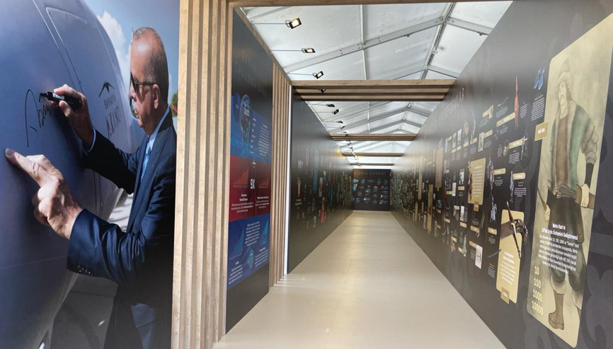 Mete Han’dan Erdoğan’a… “Geçmişten Geleceğe Türk Savunma Sanayii” zaman tüneli TEKNOFEST’te