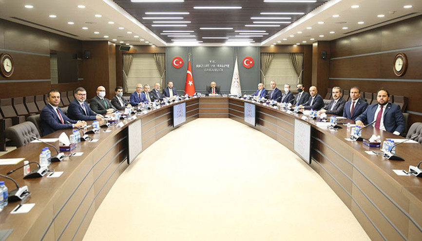 Bakan Elvan, MÜSİAD heyetini kabul etti