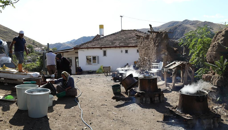 Kalecik’te pekmez mesaisi başladı
