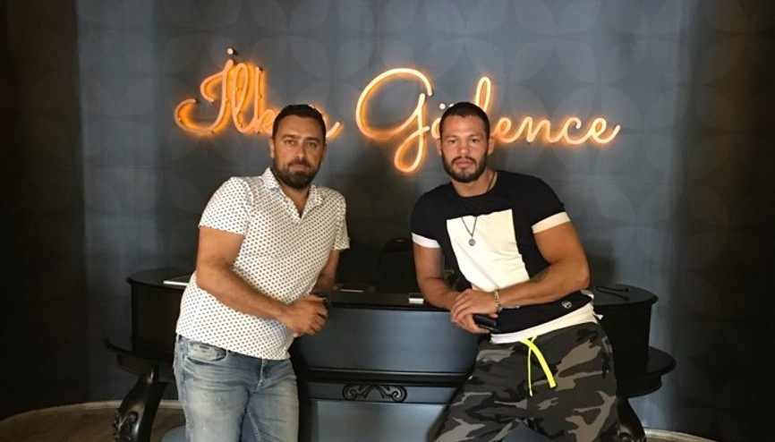 Ünlü isimlere İlker Gödence tasarımları