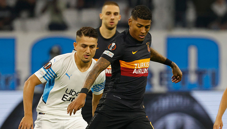 Son Dakika: Marsilya - Galatasaray maçı sonrası olay paylaşım Patrick Van Aanholttan Matteo Guendouziye o sözler...