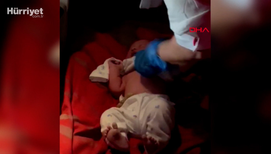 THYnin Şikago uçağında doğum