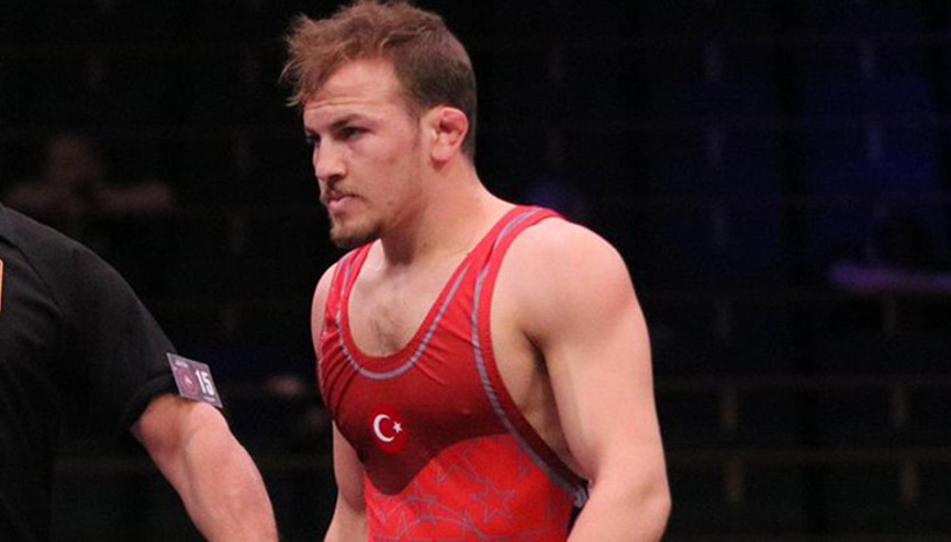 Milli güreşçi Fazlı Eryılmaz, dünya üçüncüsü oldu