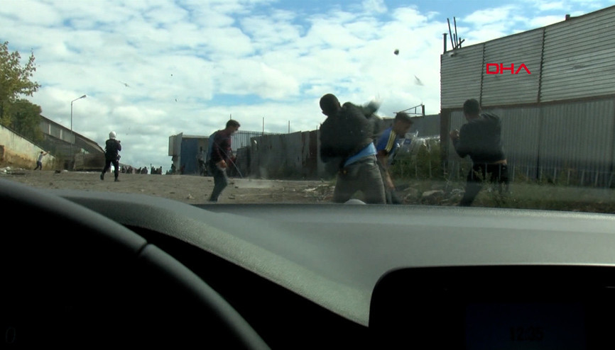 Ümraniyede kağıt toplayıcılarına yapılan baskında ortalık karıştı