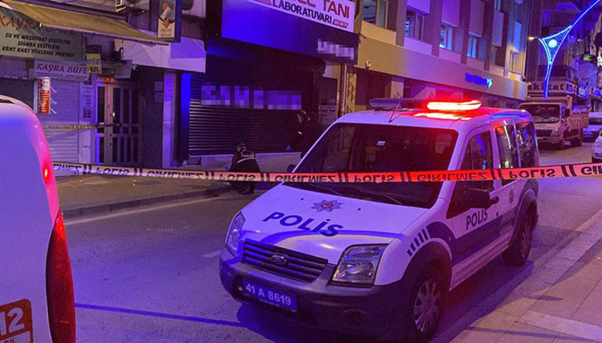 Tartışma sırasında evinin penceresinden düşüp yaşamını yitirdi