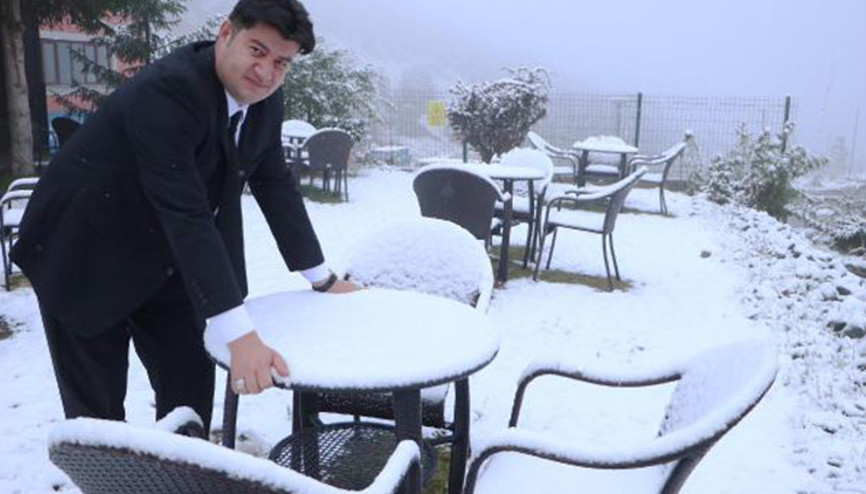 Palandöken beyaza büründü