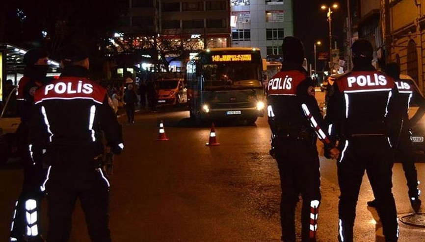 İstanbulda Yeditepe Huzur asyiş uygulamasında 449 aranan şüpheli yakalandı