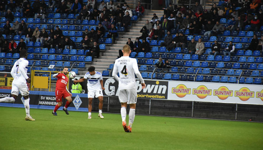 Irkçılığa üç gol