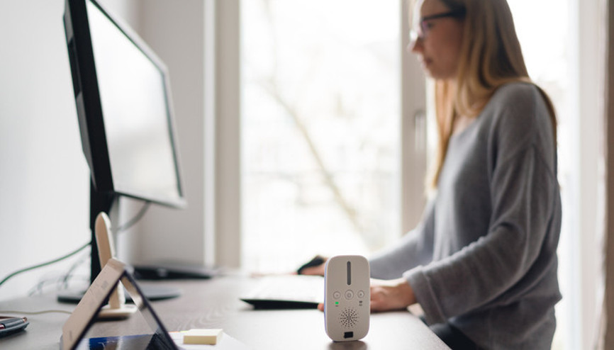 Uzmanlar uyardı... Büyük tehlike Her eve ulaşabilir... Konuşmalarınızı dinliyor