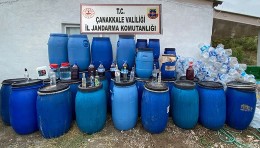 Çanakkalede 3 bin 230 litre kaçak şarap ele geçirildi