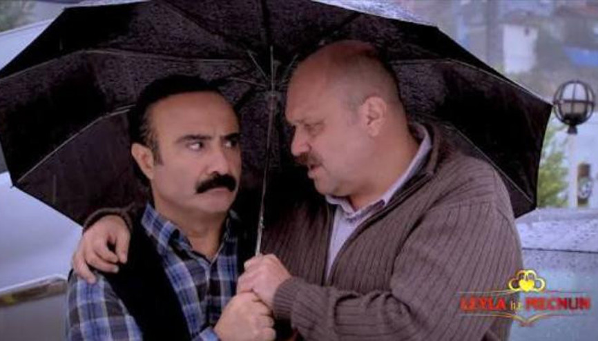 Ahmet Mümtaz Taylan ve Cengiz Bozkurt küs mü Leyla ile Mecnun çekimlerinde ilginç detay Ahmet Mümtaz Taylan ve Cengiz Bozkurt küs mü Leyla ile Mecnun çekimlerinde ilginç detay