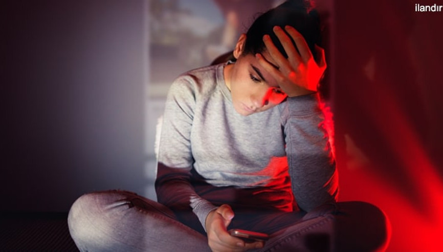 Çocuk internette zorbalığa maruz kalırsa ebeveynler ne yapmalı Çocuk internette zorbalığa maruz kalırsa ebeveynler ne yapmalı