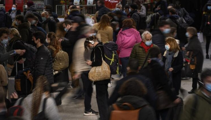 Virüs, bir kez daha değişime uğradı Yeni varyantın adı: AY.4.2