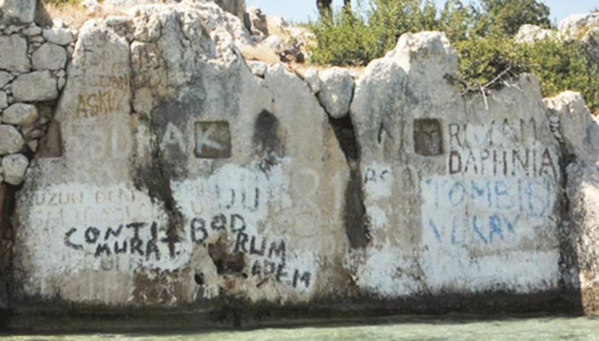 Kekova vandalları