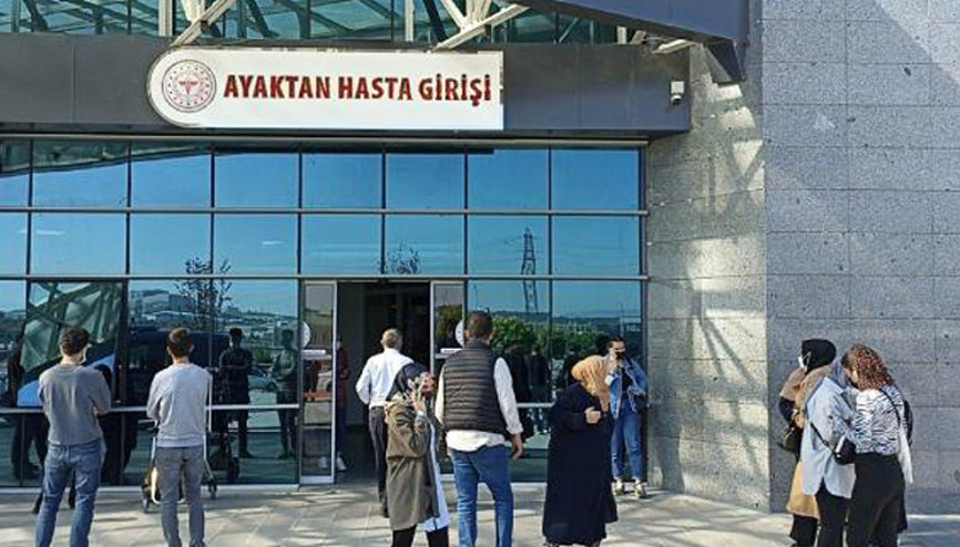 Bilecik’te 100e yakın üniversiteli, yurtta yemek sonrası hastanelik oldu