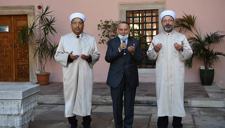 İstanbul Müftülüğüne atanan Prof. Dr. Safi Arpaguş göreve başladı
