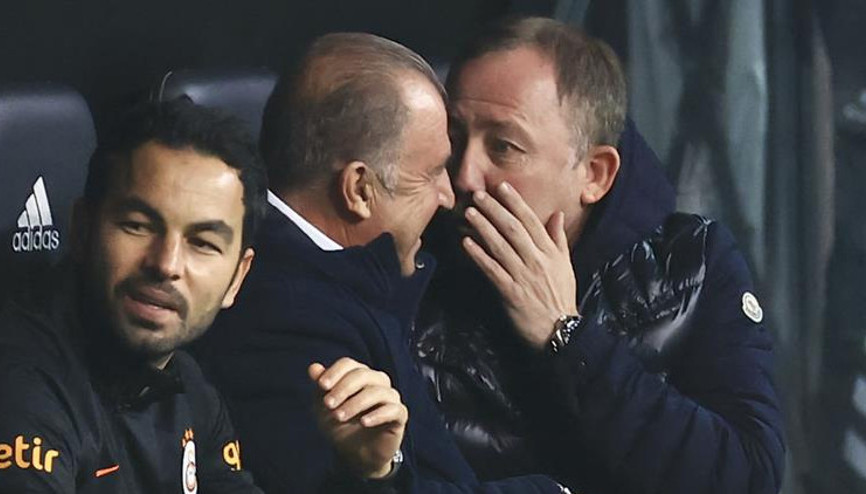 Derbide Fatih Terim ve Sergen Yalçının dikkat çeken görüntüsü