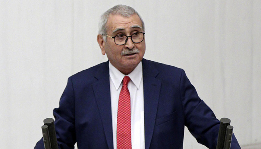 İYİ Parti tezkereye evet dedi ama bir fireyle... Genel Başkan Yardımcısı Durmuş Yılmaz hayır dedi