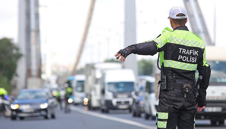 29 Ekim’de hangi yollar trafiğe kapalı İşte bugün Ankara ve İstanbulda trafiğe kapalı yollar ve alternatif güzergahlar