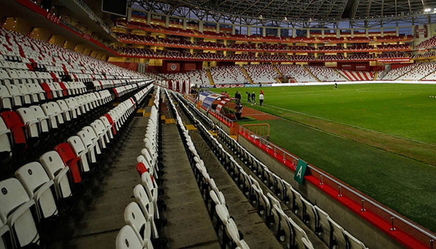 Son Dakika Haberi... Türkiye Futbol Federasyonundan stadyumlar için tam kapasite kararı