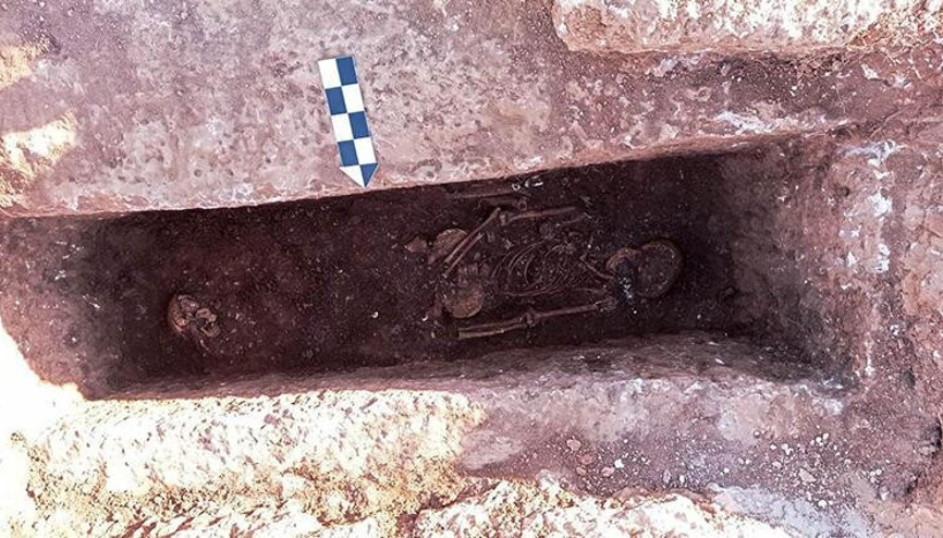 Perre Antik Kentindeki kazılarda 1500 yıllık insan iskeletine rastlandı