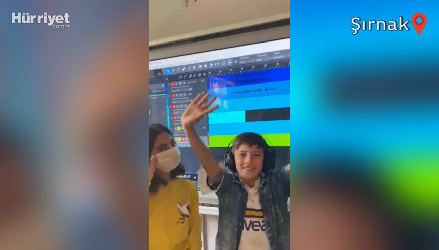 Uludere’deki Hilal Şeyhan Ortaokulu’nun öğrencileri, orkestra kurdu Uludere’deki Hilal Şeyhan Ortaokulu’nun öğrencileri, orkestra kurdu