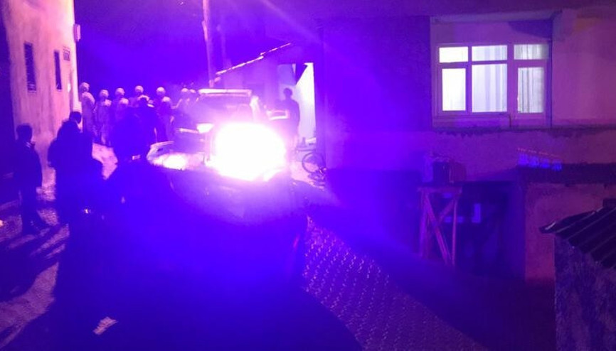Suşehri ilçesinde, tabancayla vurulan kişi hayatını kaybetti