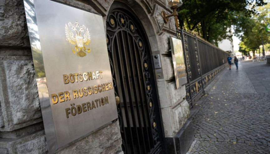 Berlin’de Rus diplomat ölü bulundu