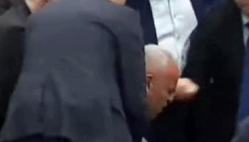 İBB Meclisinde fenalaşan CHPli Ali Haydar Kahraman hastaneye kaldırıldı