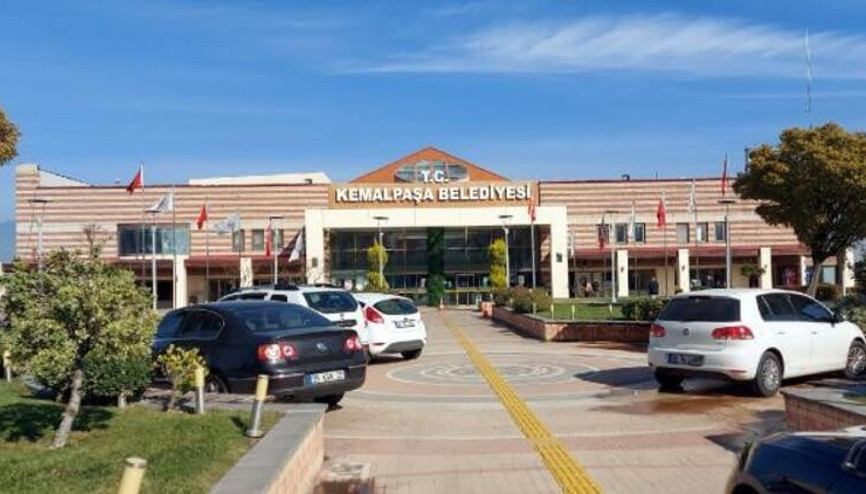 İzmirde rüşvet operasyonunda 11 şüpheli gözaltına alındı
