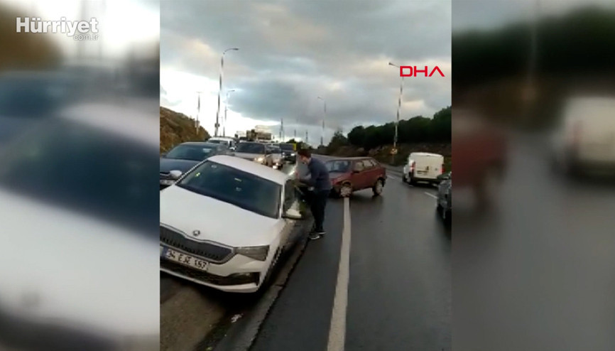 Başakşehirde 9 araçlı zincirleme kazalarda 2 kişi yaralandı