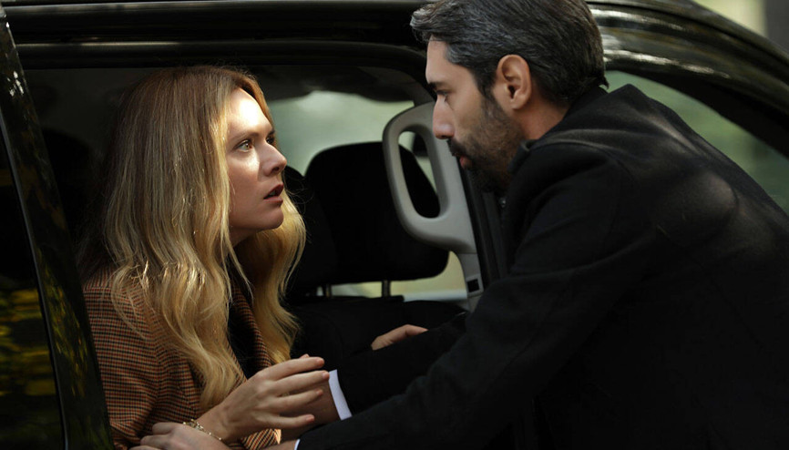 Sadakatsiz dizisindeki Leyla kimdir Aslı Orcan, Sadakatsiz oyuncuları arasında Sadakatsiz dizisindeki Leyla kimdir Aslı Orcan, Sadakatsiz oyuncuları arasında