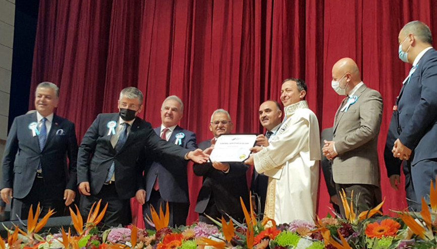 ERÜye tam akreditasyon