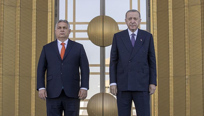 Cumhurbaşkanı Erdoğan, Macaristan Başbakanı Orbanı resmi törenle karşıladı