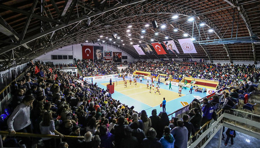 Voleybol maçları da tam kapasite Açıklama geldi