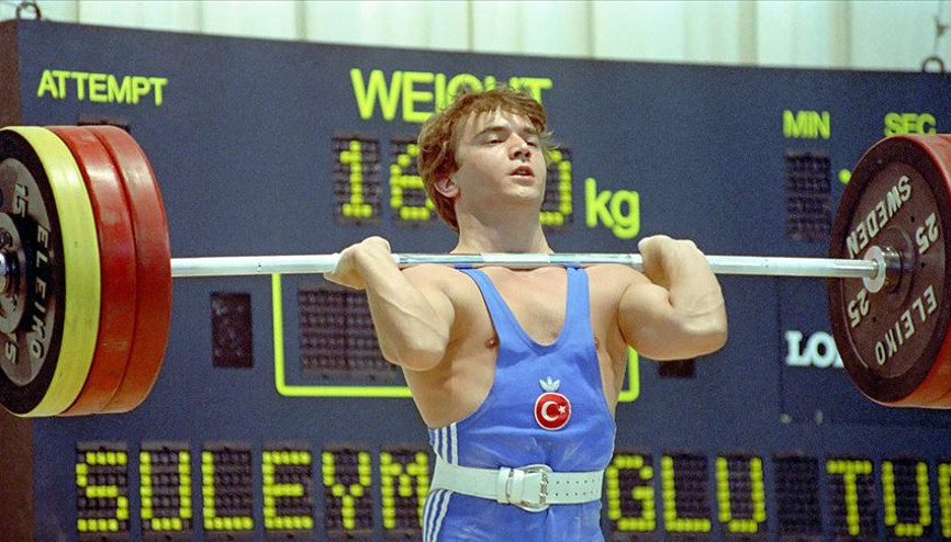 Cep Herkülü: Naim Süleymanoğlu, vefatının 4. yılında anılıyor