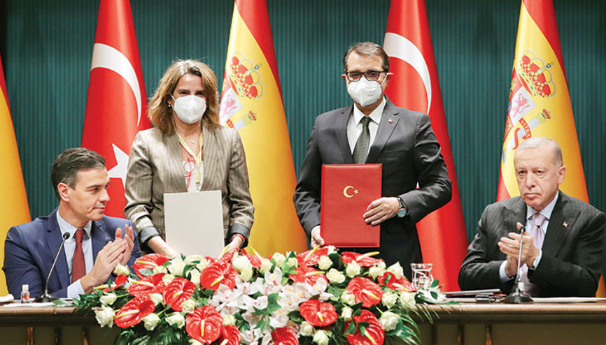 Vize muafiyeti bir an önce başlatılmalı