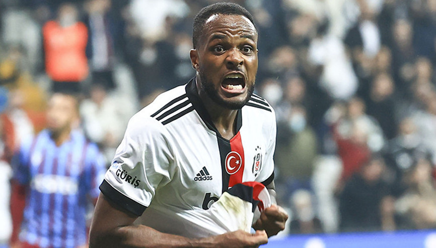 Son Dakika: Beşiktaşta Cyle Larin krizi iddiası Kabul etmiyor...