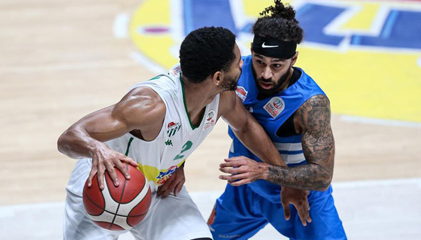 Frutti Extra Bursaspor: 85 - Büyükçekmece Basketbol: 83