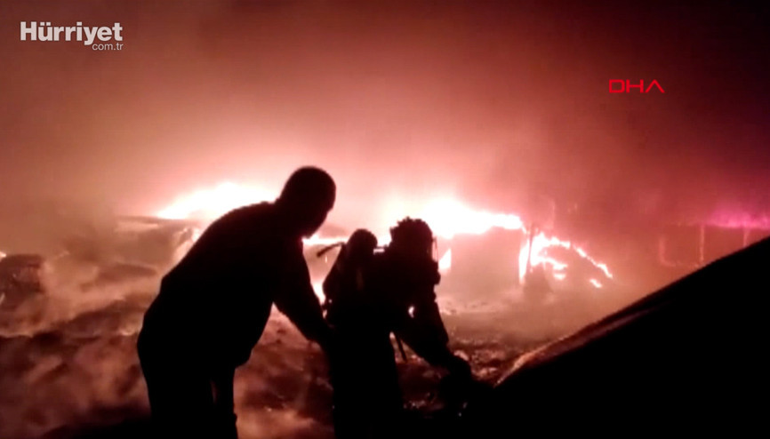 Kauçuk imalathanesinin deposunda kazan patladı