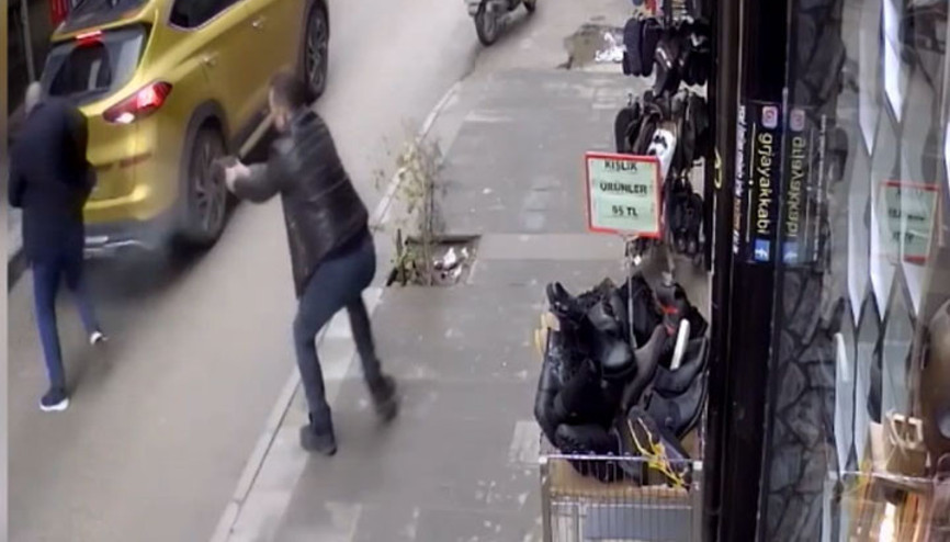 Elazığda çay ocağına silahlı saldırı: 2 yaralı