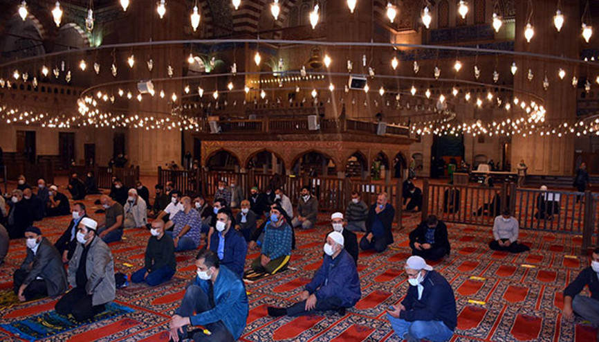 Üç aylar ne zaman başlayacak Regaib Kandili ne zaman İşte 2022 kandil tarihleri