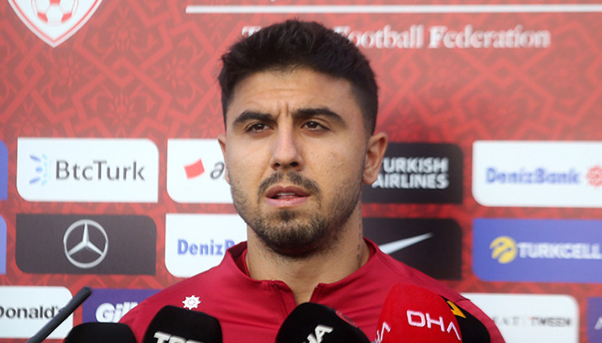 Ozan Tufan: Premier Lig’de top taca çıksın diye dua ediyorum