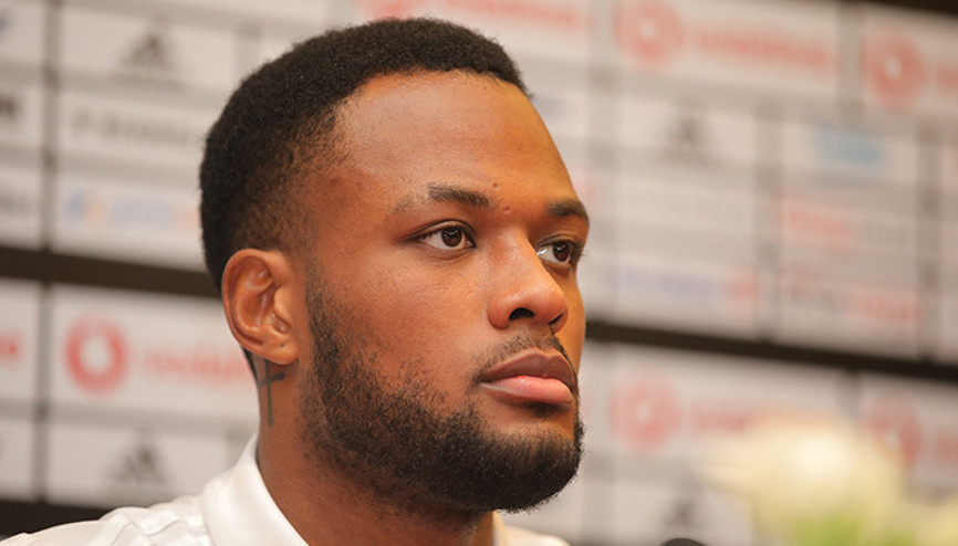 Son Dakika: Beşiktaşta Cyle Larin için karar verildi